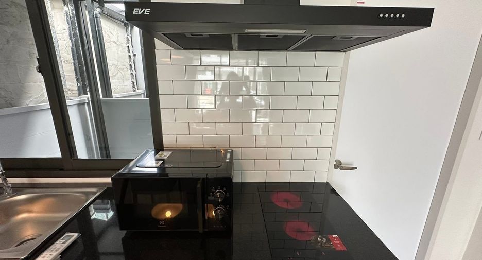 For rent 3 bedrooms house in Bang Na, Bangkok