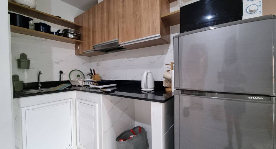 For rent 1 bed condo in Phra Khanong, Bangkok