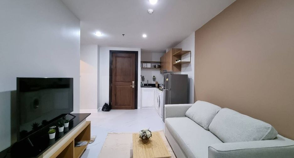 For rent 1 bed condo in Phra Khanong, Bangkok