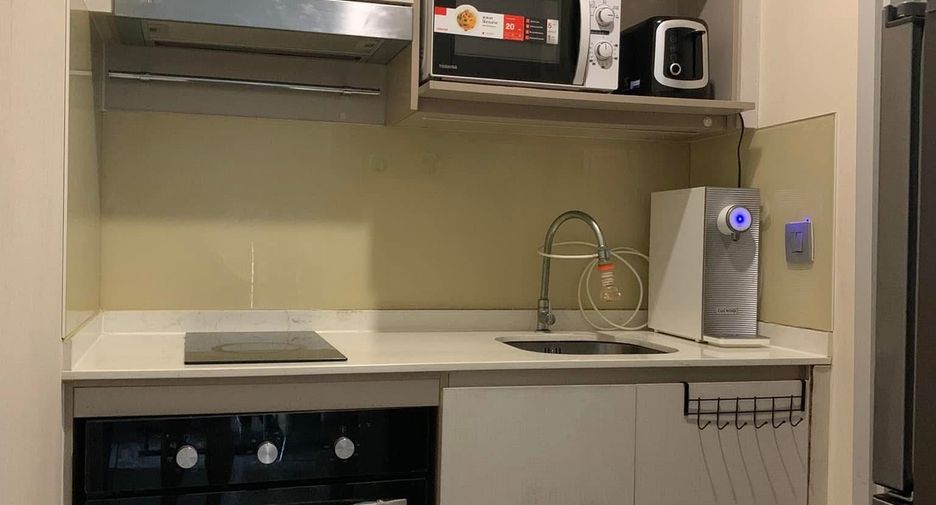 Condo en alquiler de 2 habitaciones en Sathon, Bangkok