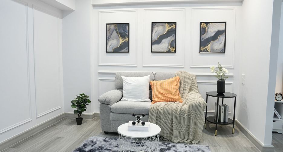 For sale studio condo in Wang Thonglang, Bangkok