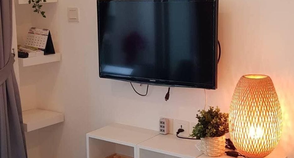 For rent 1 bed condo in Phra Khanong, Bangkok