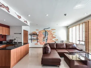Wohnung zur Miete mit 2 Zimmer in Khlong San, Bangkok