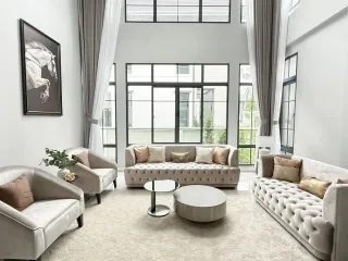 For sale and for rent 5 bedrooms house in Bang Phli, Samut Prakan