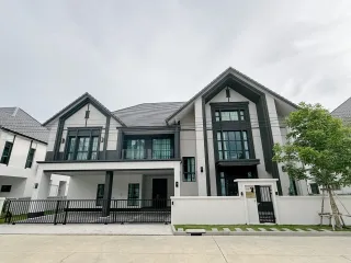 For sale and for rent 5 bedrooms house in Bang Phli, Samut Prakan