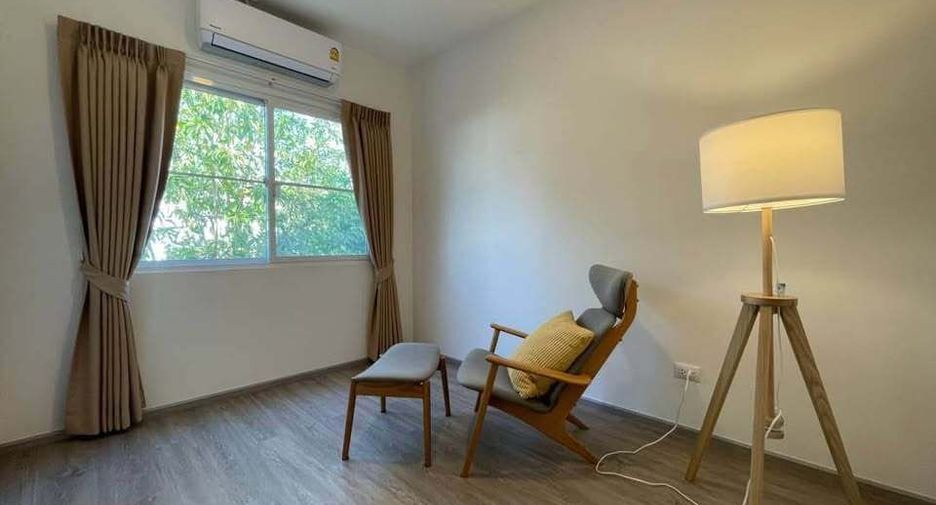 For rent 3 bedrooms townhouse in Prawet, Bangkok