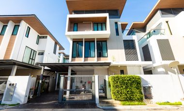 For sale 3 bedrooms house in Suan Luang, Bangkok