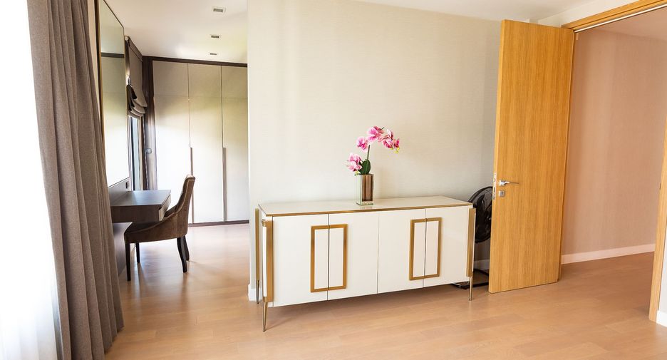 Casa en venta de 3 habitaciones en Suan Luang, Bangkok