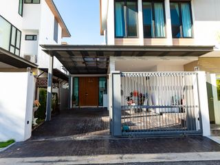 For sale 3 bedrooms house in Suan Luang, Bangkok