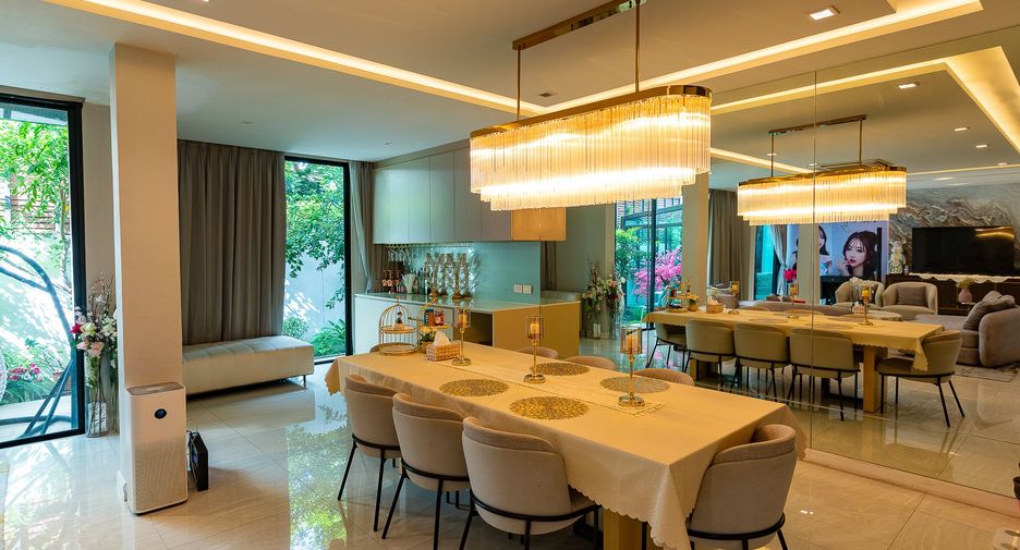 Casa en venta de 3 habitaciones en Suan Luang, Bangkok