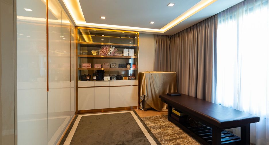 Casa en venta de 3 habitaciones en Suan Luang, Bangkok