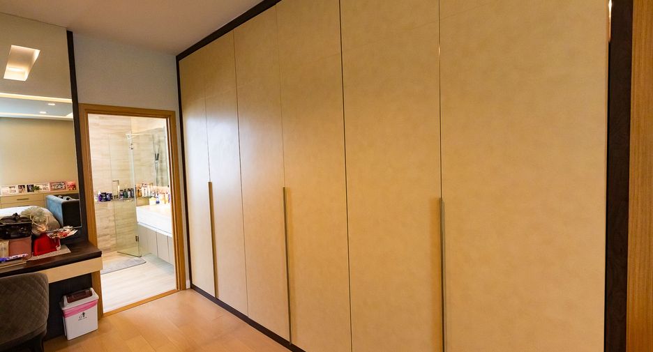 Casa en venta de 3 habitaciones en Suan Luang, Bangkok