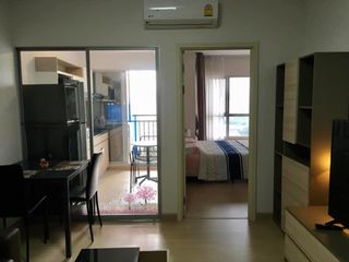 Condo en alquiler de 1 habitaciones en Huai Khwang, Bangkok