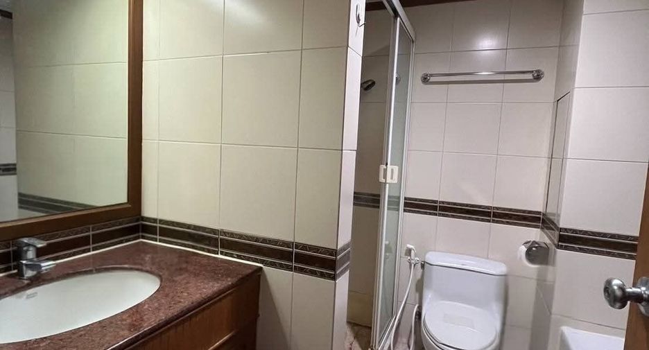 For sale and for rent 1 bed condo in Pathum Wan, Bangkok
