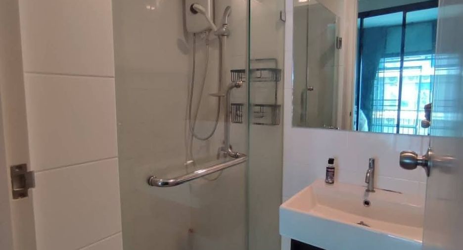 For rent 1 Beds condo in Bang Na, Bangkok