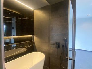 Reihenhaus zur Miete mit 4 Zimmer in Huai Khwang, Bangkok