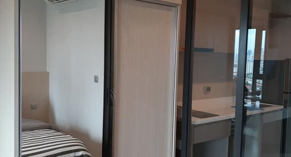 For rent studio condo in Phra Khanong, Bangkok