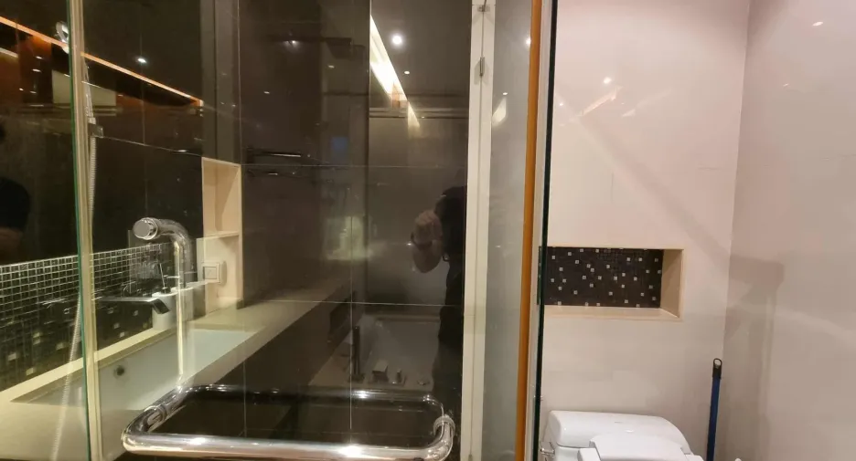À vendre 1 chambre condo à Khlong Toei, Bangkok