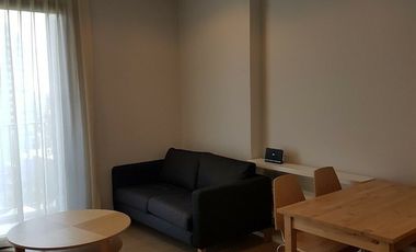Продажа и аренда 1 кровать кондо в Щаттхана, Бангкок