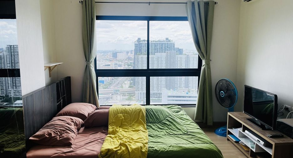 Condo en alquiler de 1 habitaciones en Thon Buri, Bangkok