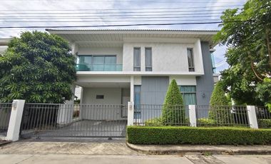 Haus zur Miete mit 3 Zimmer in Lat Krabang, Bangkok