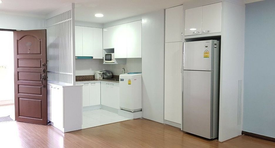 For sale 2 bedrooms condo in Watthana, Bangkok