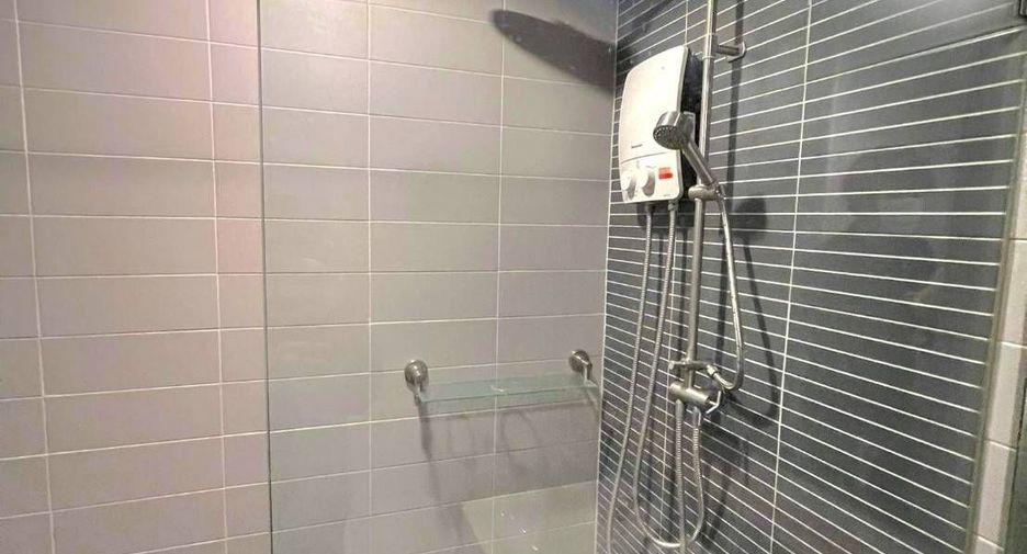 For rent 1 bed condo in Huai Khwang, Bangkok