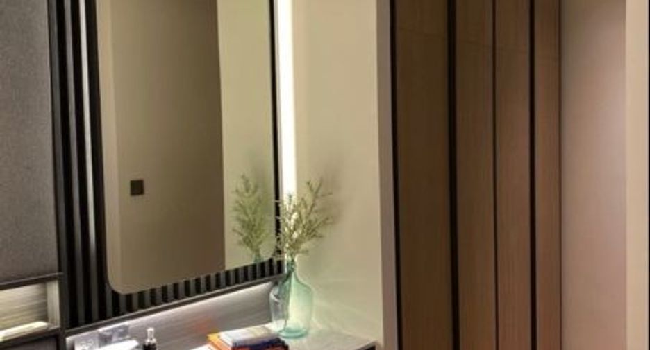 Продажа и аренда 1 кровать кондо в Кхлонг Тоеи, Бангкок