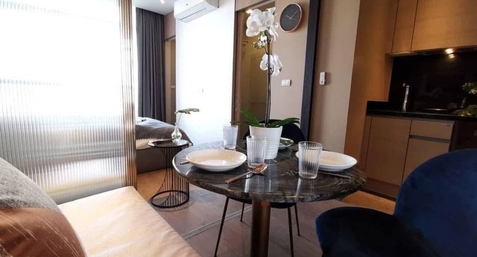 For rent 1 bed condo in Khlong Toei, Bangkok