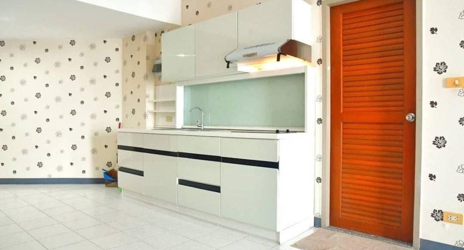 Wohnung zur Miete mit 1 Zimmer in Chatuchak, Bangkok