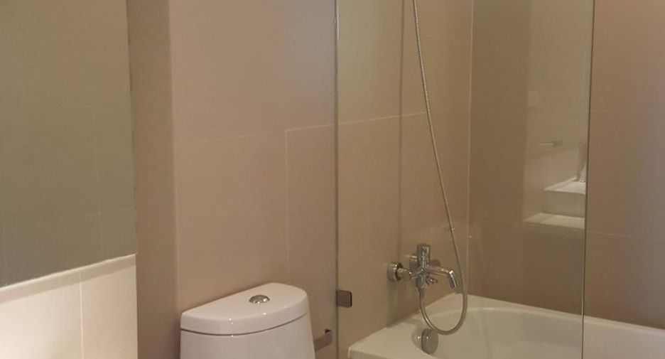 For rent 3 ベッドルーム condo in Khlong Toei, Bangkok