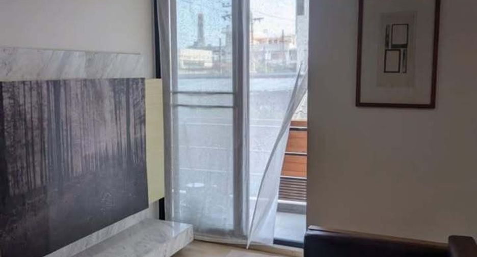For rent 2 bedrooms condo in Phaya Thai, Bangkok