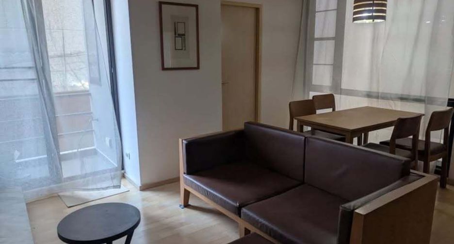 For rent 2 bedrooms condo in Phaya Thai, Bangkok