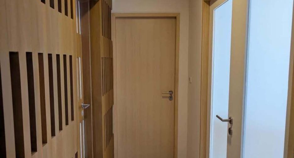 For rent 2 bedrooms condo in Phaya Thai, Bangkok