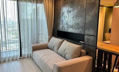 For rent 1 Beds condo in Huai Khwang, Bangkok