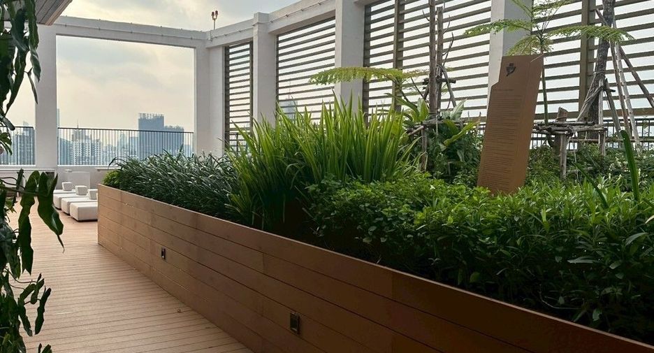 Wohnung zur Miete und zum Kauf mit 1 Zimmer in Watthana, Bangkok
