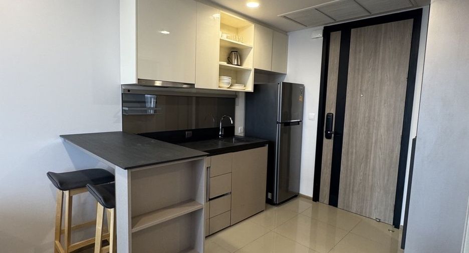 For rent 1 Beds condo in Huai Khwang, Bangkok