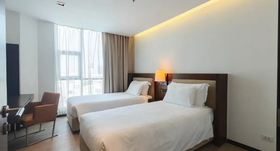 Condo en alquiler de 2 habitaciones en Sathon, Bangkok