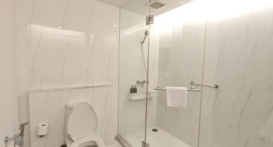 Condo en alquiler de 2 habitaciones en Sathon, Bangkok