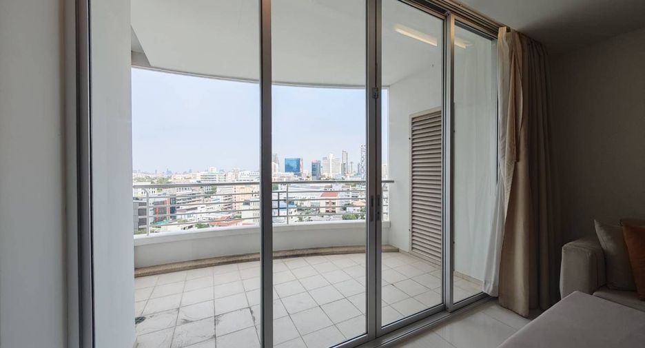 Condo en alquiler de 2 habitaciones en Sathon, Bangkok