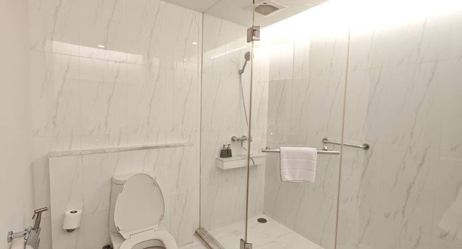 Condo en alquiler de 2 habitaciones en Sathon, Bangkok