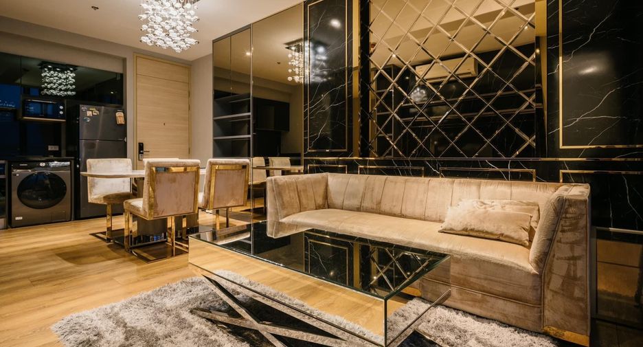 For rent 2 bedrooms condo in Khlong Toei, Bangkok