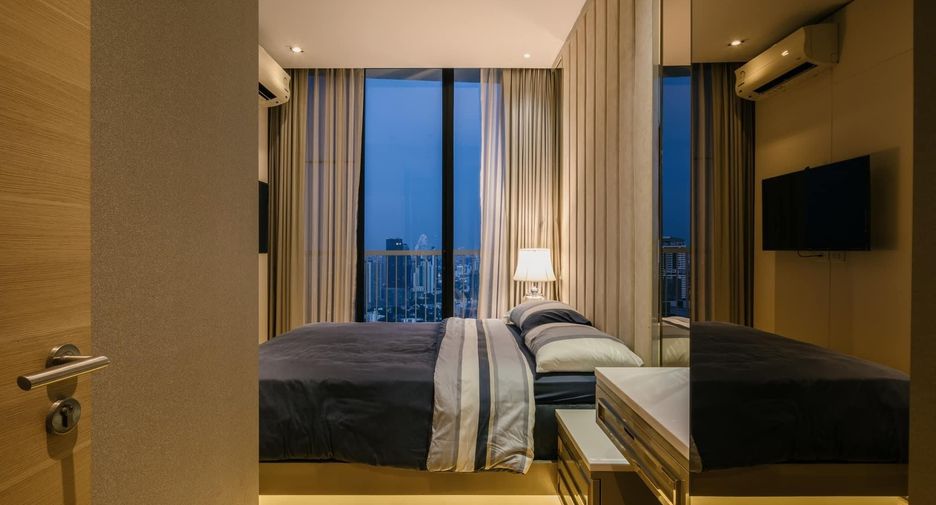For rent 2 bedrooms condo in Khlong Toei, Bangkok