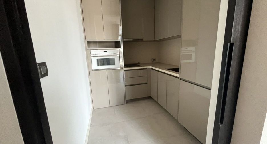 For sale and for rent 1 bed condo in Khlong Toei, Bangkok