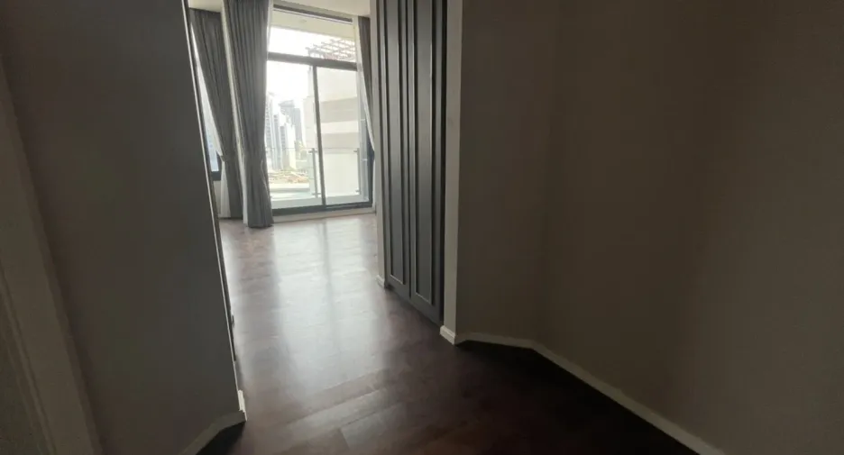 For sale and for rent 1 bed condo in Khlong Toei, Bangkok