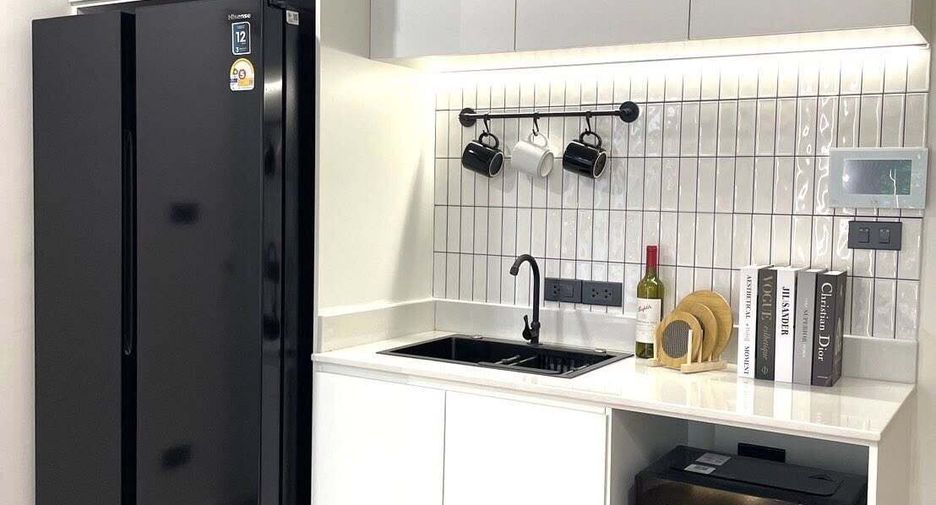 For sale 1 bed condo in Bang Na, Bangkok