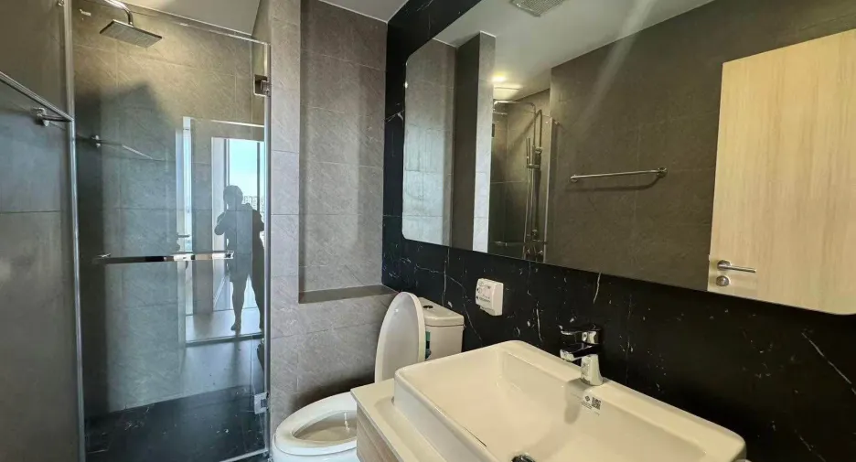 For rent studio condo in Bang Na, Bangkok