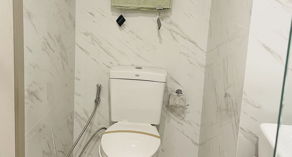 For rent スタジオ condo in Bang Na, Bangkok
