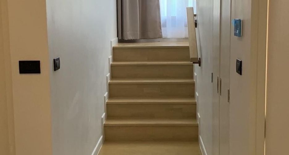 For sale and for rent 4 bedrooms house in Bang Kapi, Bangkok