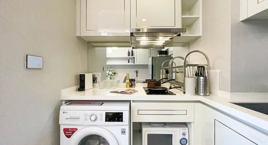 For rent 1 bed condo in Huai Khwang, Bangkok